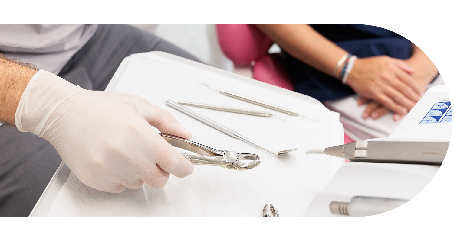 Reset Dentist - foto de trabajo en clínica dentista